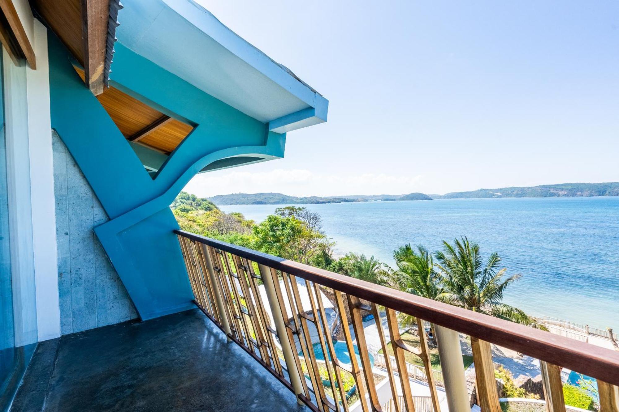Inlight Lombok Beach Hotel Kuta  Exterior photo